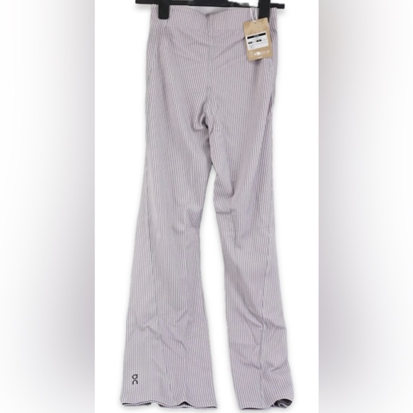NWT [On Running] All-Day Ribbed Flare Legging Pants, Orchid Lilac, Women's Sz S - Picture 8 of 14